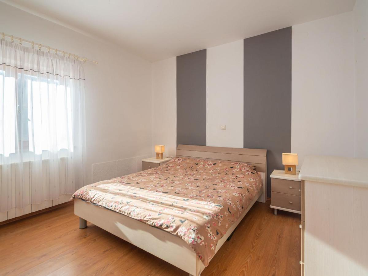 Apartment Iva-1 By Interhome Krnica Luaran gambar